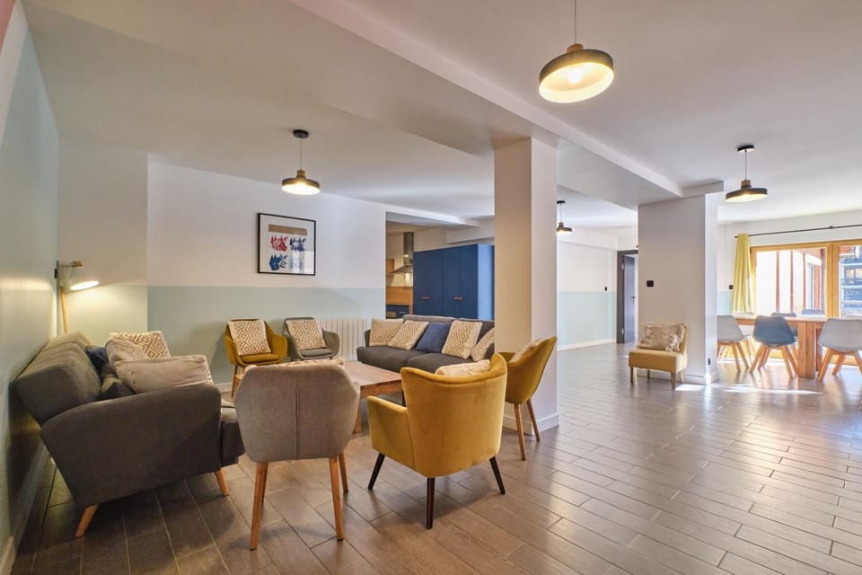 Property building, Living room