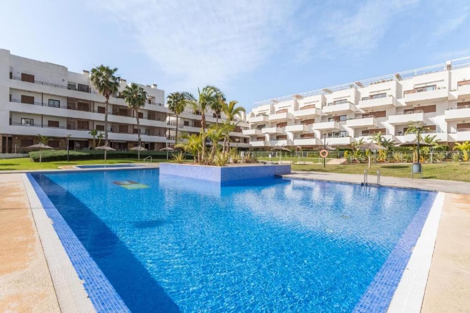Luxury 2 bedroom pent house in Lomas de Cabo Roig Apartment in Vega Baja del Segura