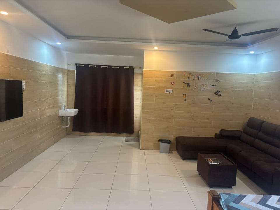The Elite Inn Bed and Breakfast in Tamil Nadu