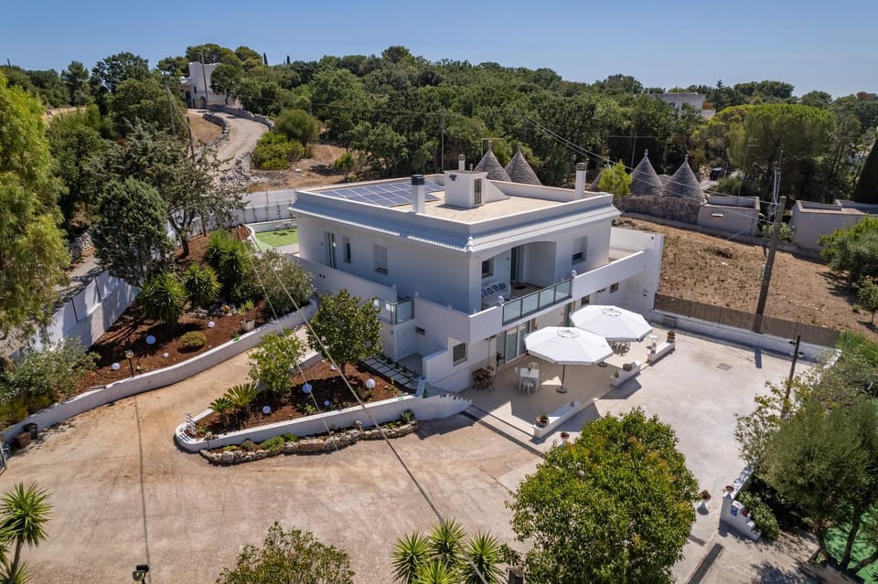 Property building, Bird's eye view, View (from property/room)