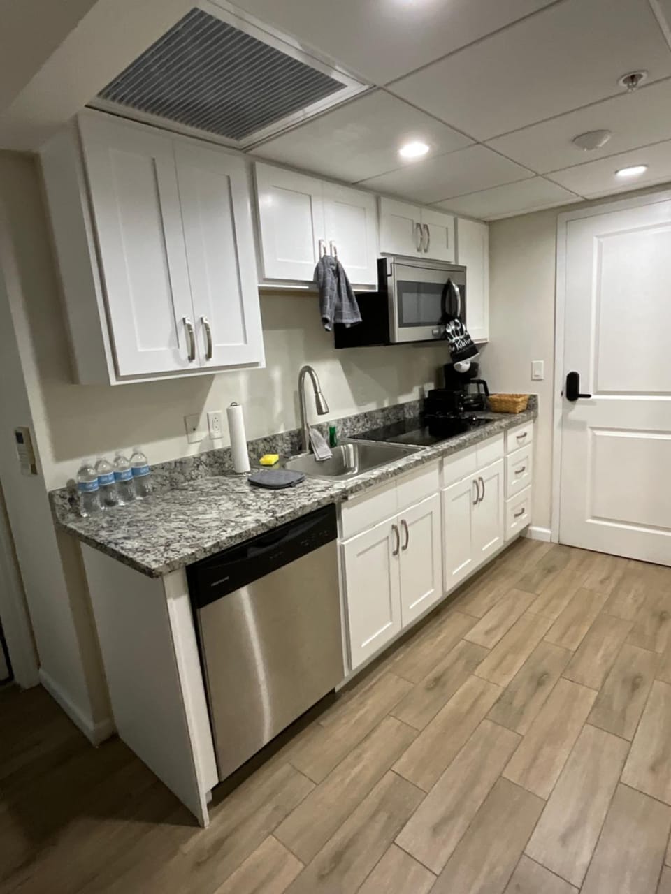 Penthouse Waterfront Escape Apartment in Fort Myers