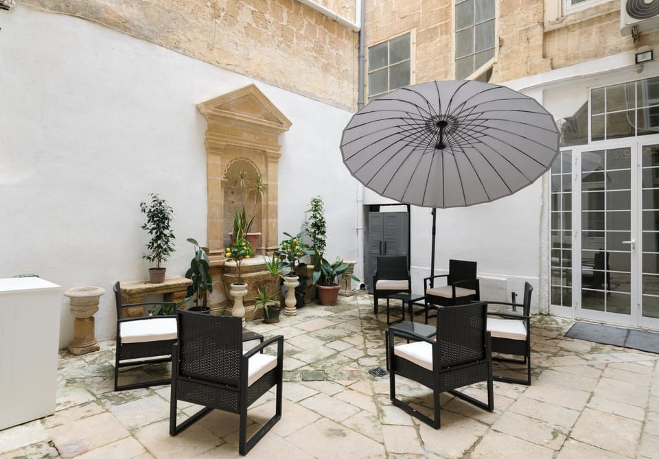 Traditional Apartment with Maltese Internal Court Yard - Designed with Traditional Stone and Tiling Apartment in Valletta