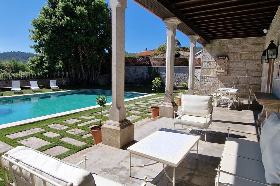 Balcony/Terrace, Pool view, Swimming pool