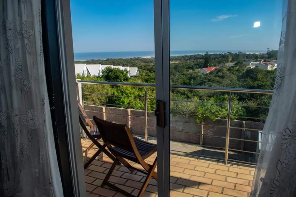 View (from property/room), Balcony/Terrace, Sea view
