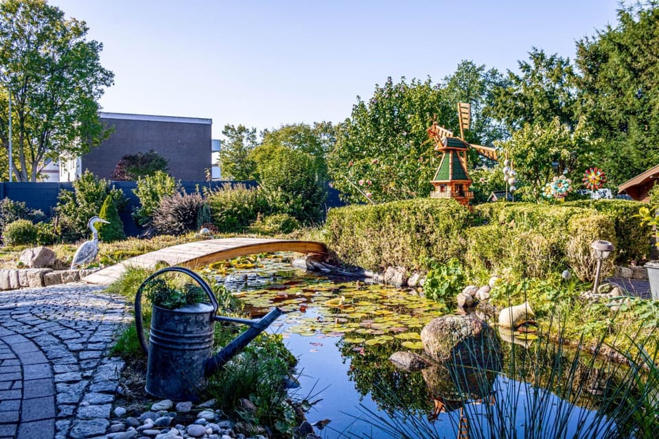 Garden, Garden view