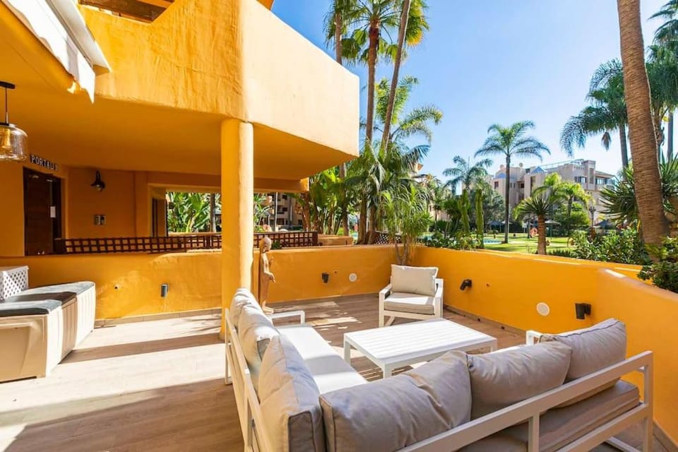 Superb Costalita in Beachfront complex RDR406 Apartment in Costa del Sol
