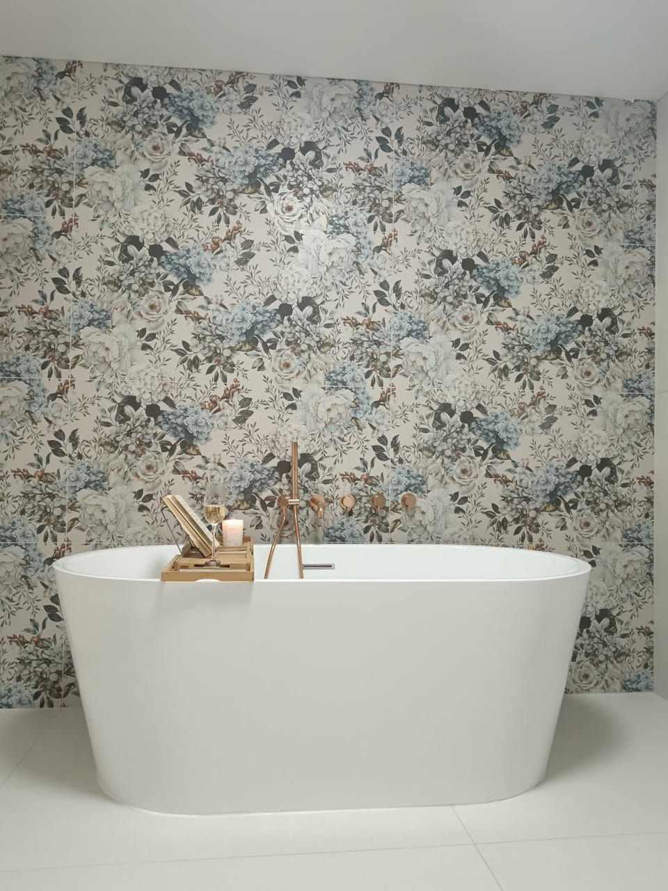 Bathroom, Bath