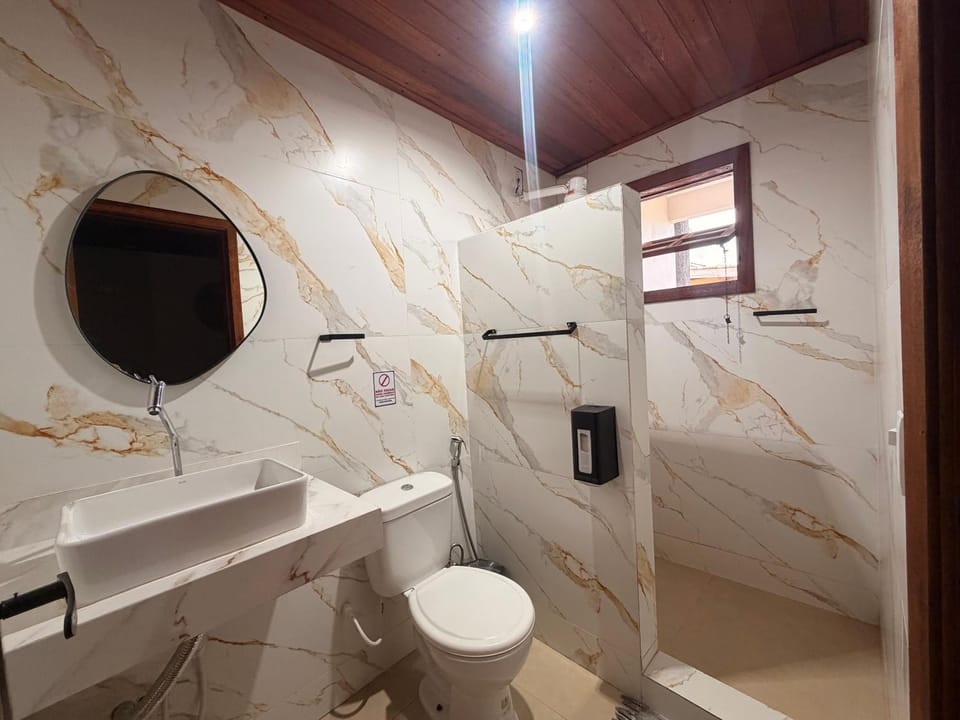 Maresia Parque Hotel - Café da manhã ou Pensão Completa Inn in State of Rio de Janeiro