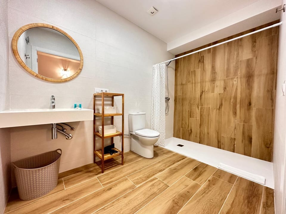 Valencia & Suites Ayora Apartment in Valencia