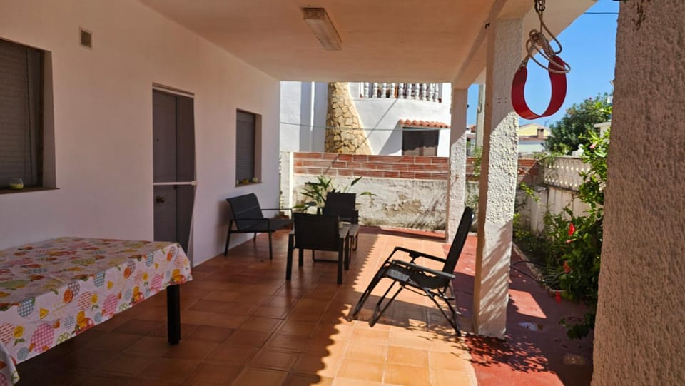 Casa de playa en Oliva al lado del MET y Campo de Golf House in Valencian Community