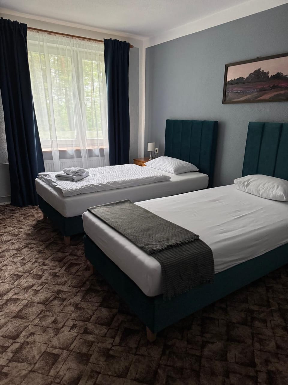 Bed, Photo of the whole room