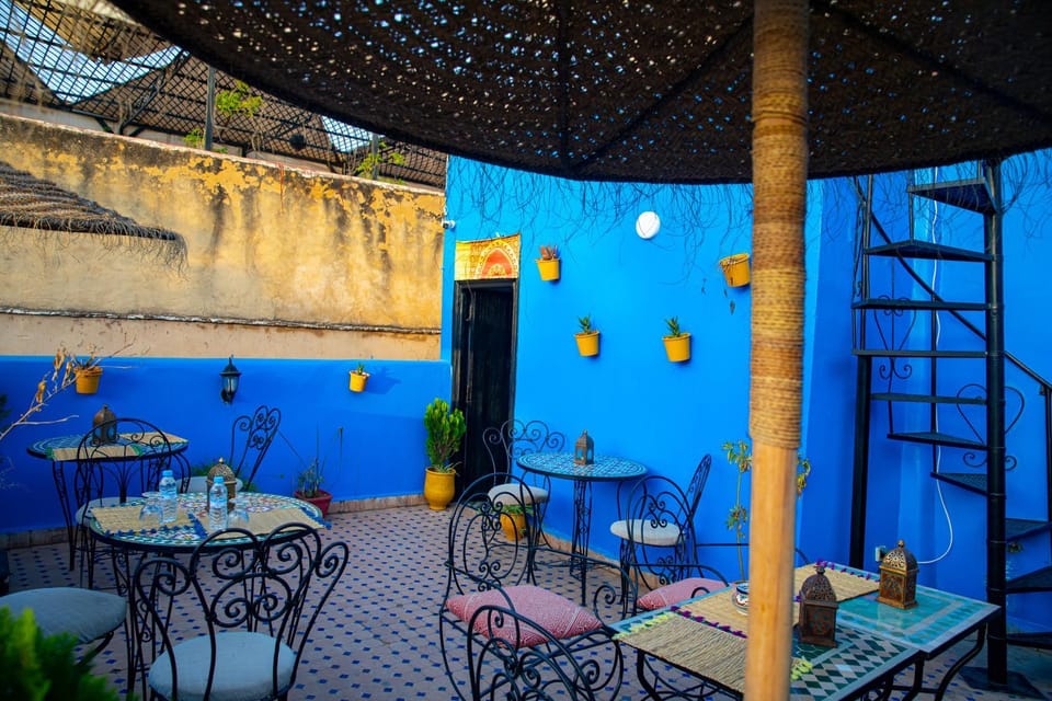 Patio, Restaurant/places to eat, Day, Banquet/Function facilities, Dining area