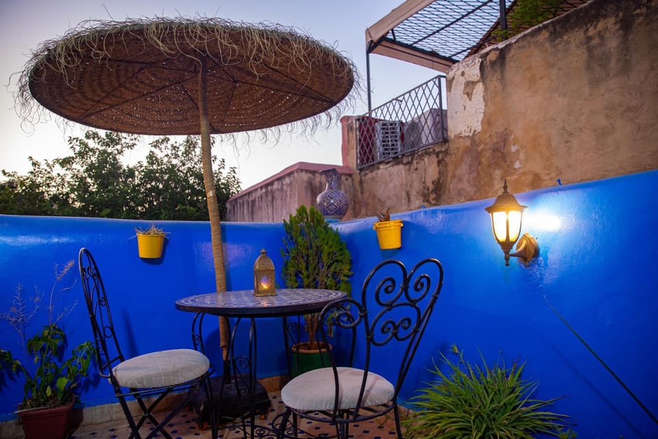 Property building, Patio, Day, View (from property/room), Balcony/Terrace, Dining area