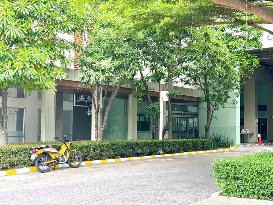 Lumpini Ville Naklua Select Resort Pool condo Apartment in Pattaya City