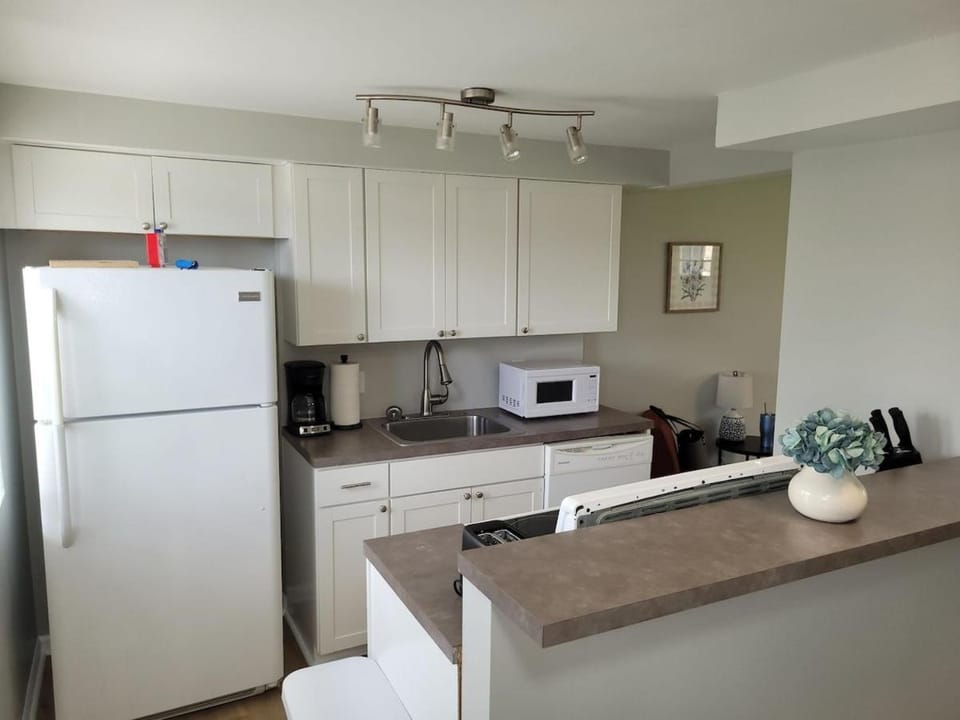 Davenport Dwellings 10- By UNMC Apartment in Omaha