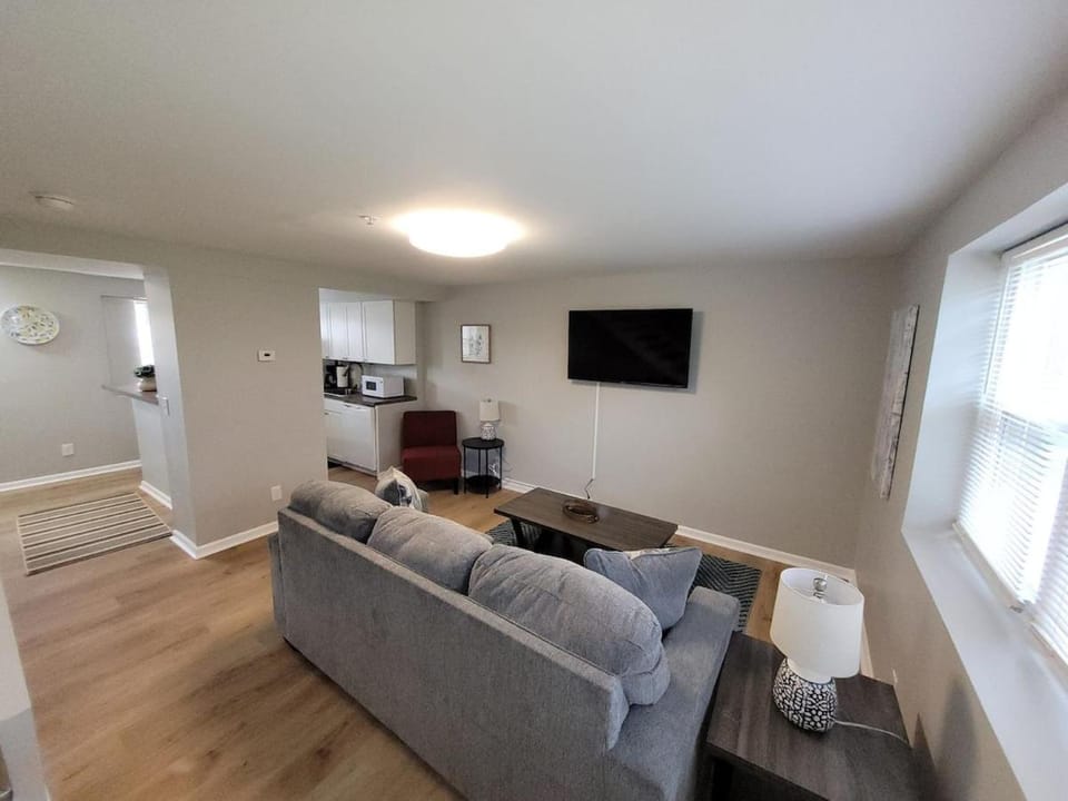 Davenport Dwellings 10- By UNMC Apartment in Omaha