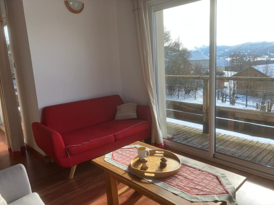 Maison ambiance chalet House in Provence-Alpes-Côte d'Azur