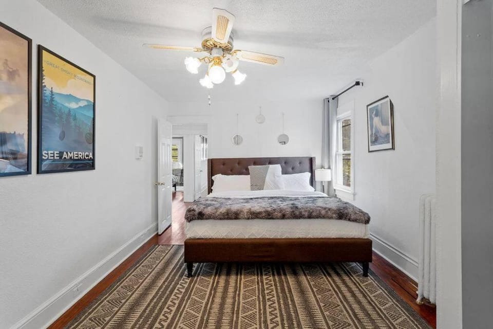 5BR 3BA Family Retreat 2 Blocks from Beach House in Ventnor City