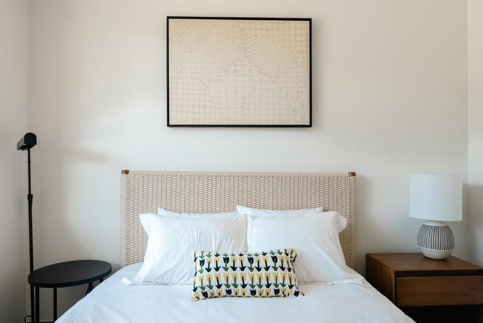 New Luxe Condo - Hot Tub - Minutes to WP! - Fraser House in Fraser
