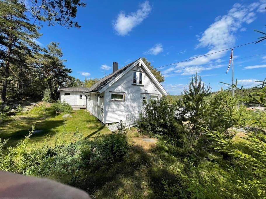 Fin landlig hytte med utsikt House in Västra Götaland County