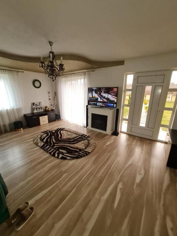 Communal lounge/ TV room, Living room, Seating area, Evening entertainment