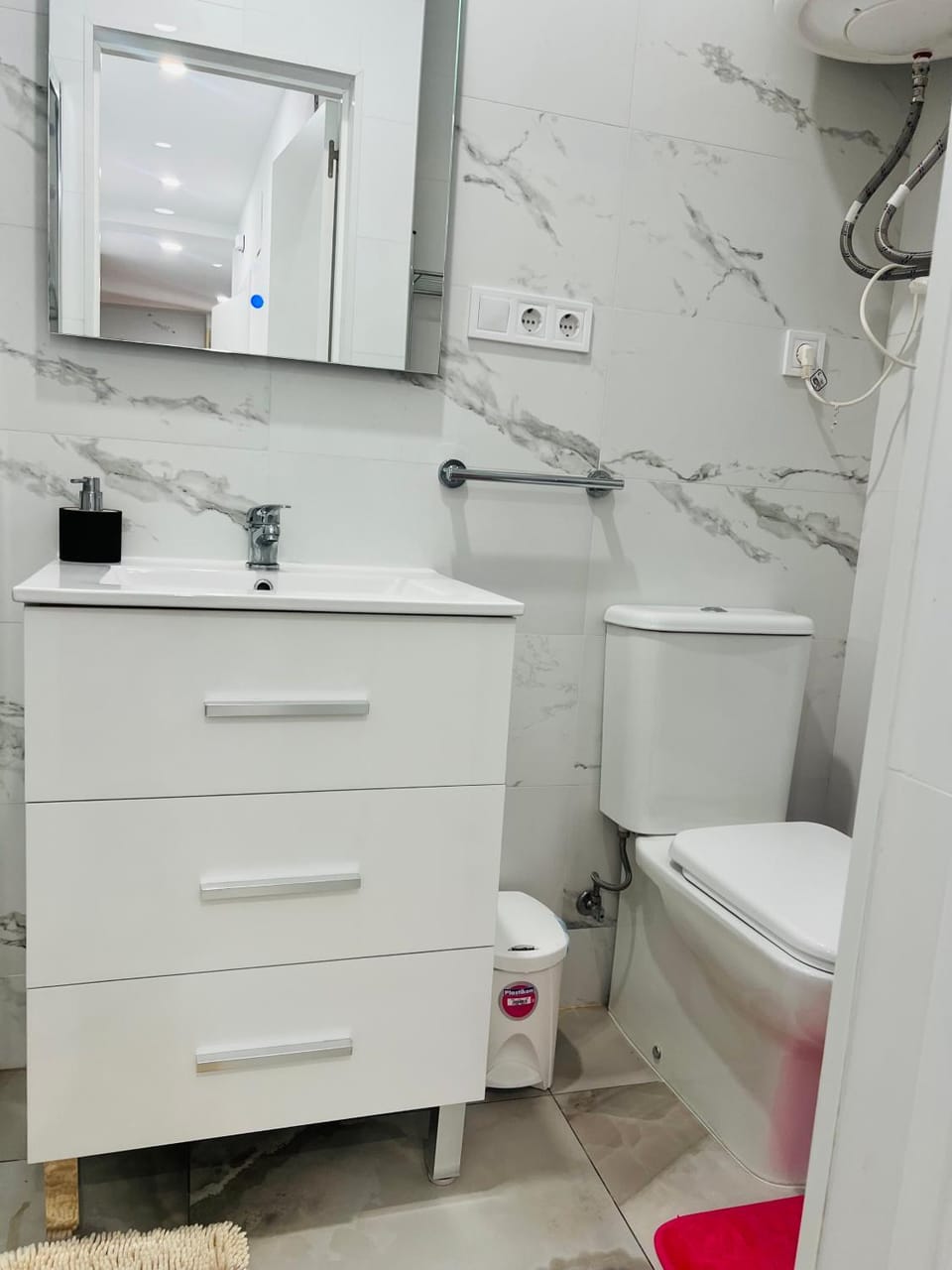 Shower, Toilet, Bathroom