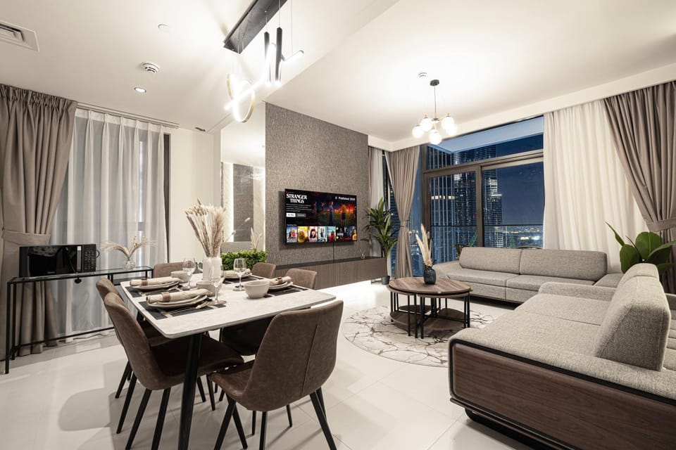 TV and multimedia, Living room, Dining area