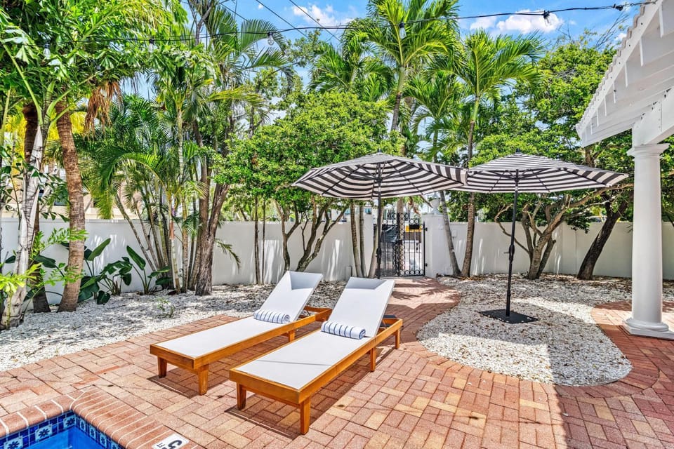 Five Palms - 354 House in Saint Armands Key