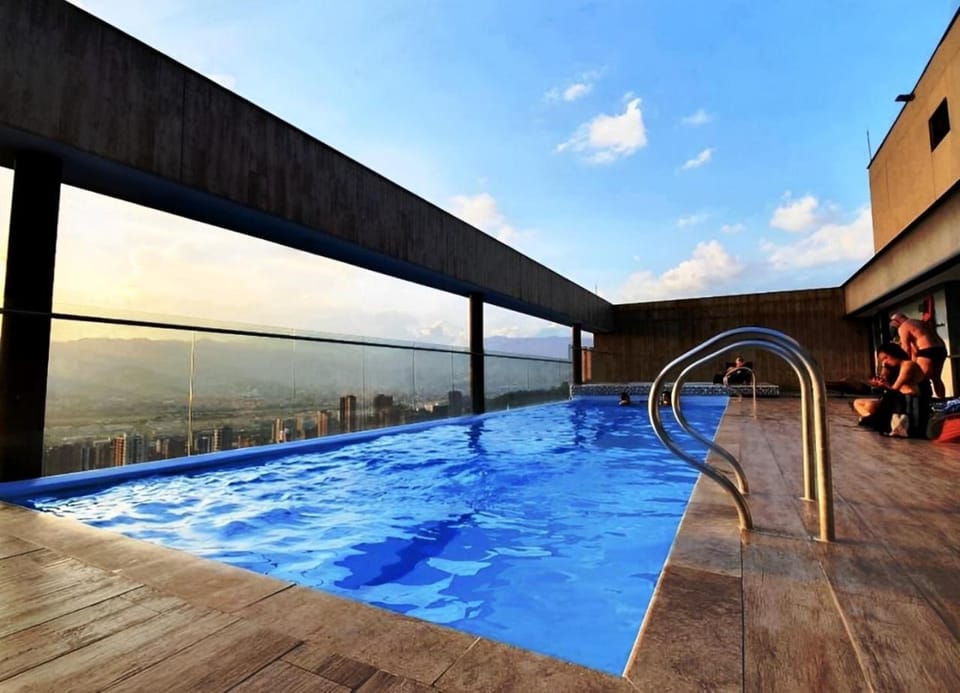 Balcony/Terrace, Mountain view, Pool view, Swimming pool