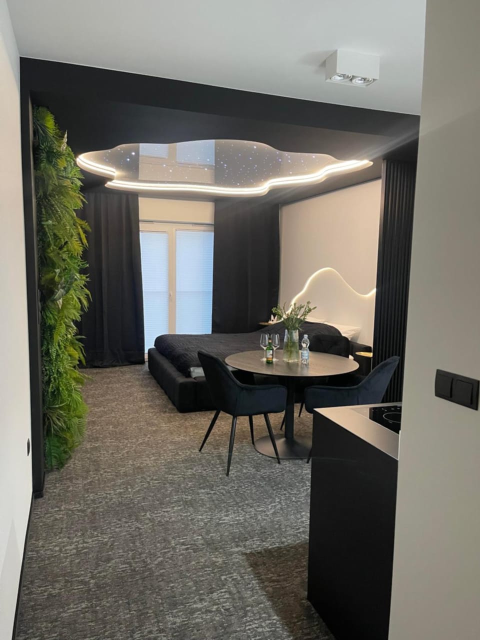 Apartament Szmaragdowy-Aleja Wolności Apartment in Lesser Poland Voivodeship