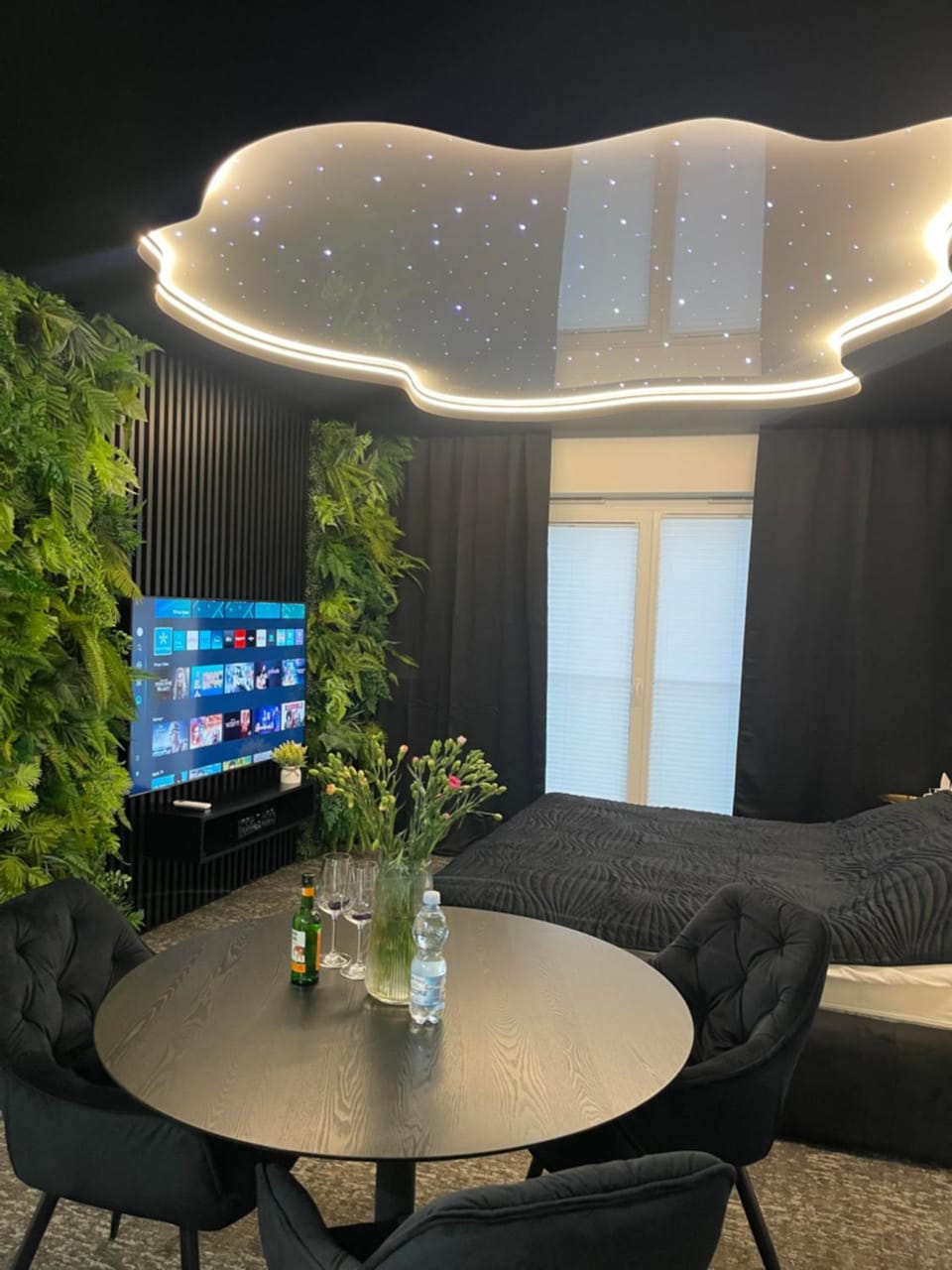Communal lounge/ TV room, TV and multimedia, Living room