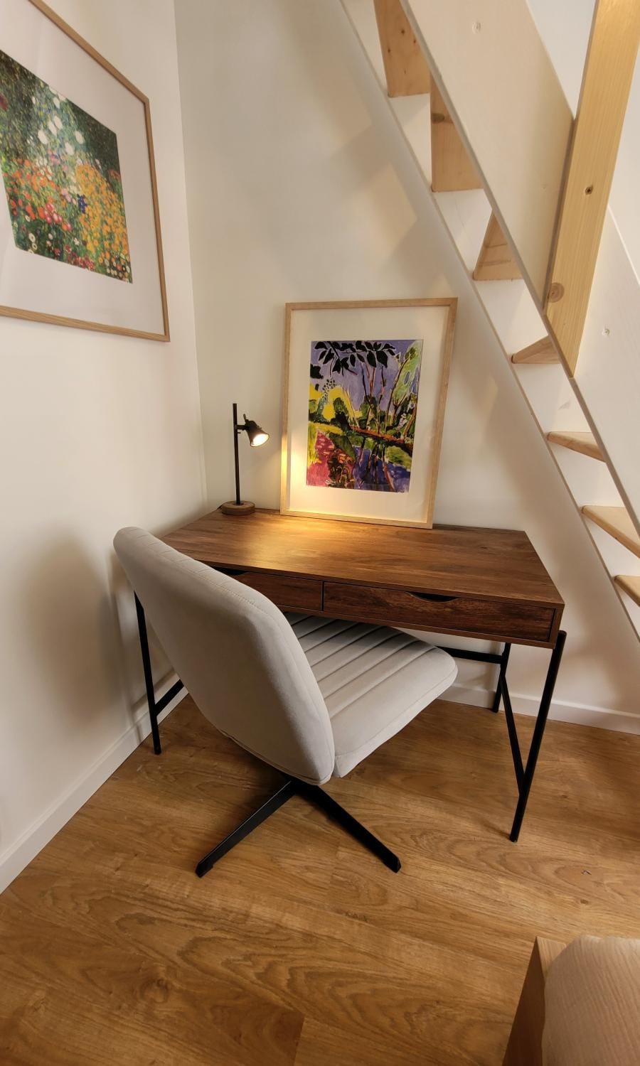 Seating area