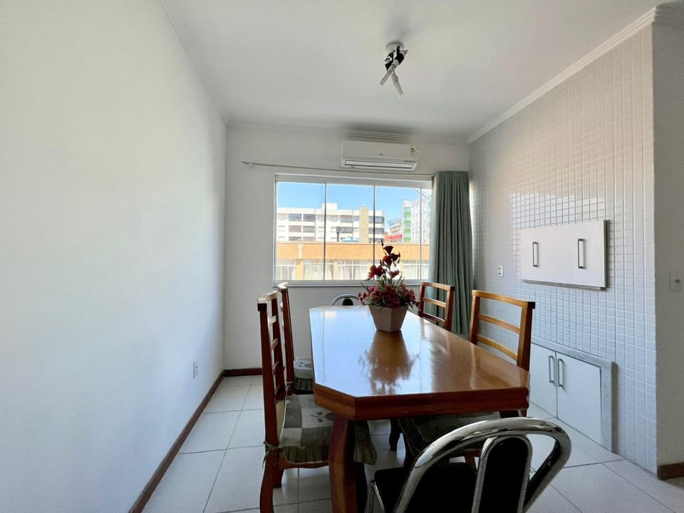 Melhor custo beneficio, 2 quartos, suíte, 3 splits , wi-fi Apartment in State of Rio Grande do Sul