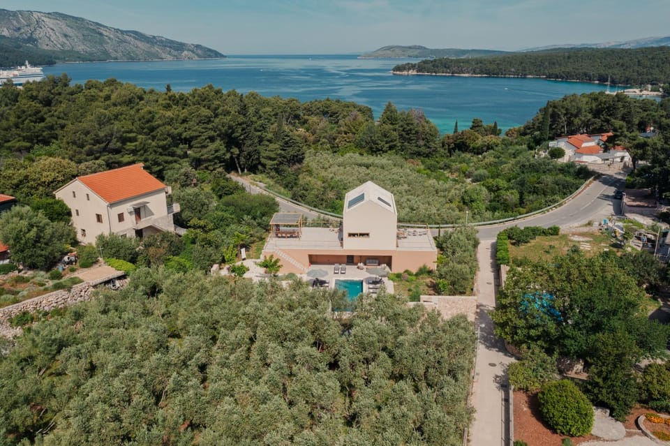 Property building, View (from property/room), Sea view