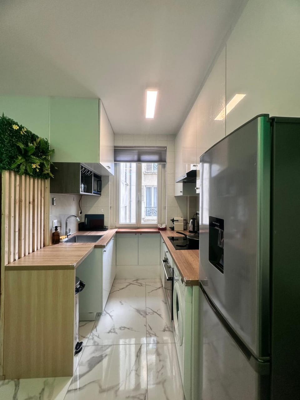 Excellent Appartement Rénové au Cœur de la Capitale Apartment in Paris