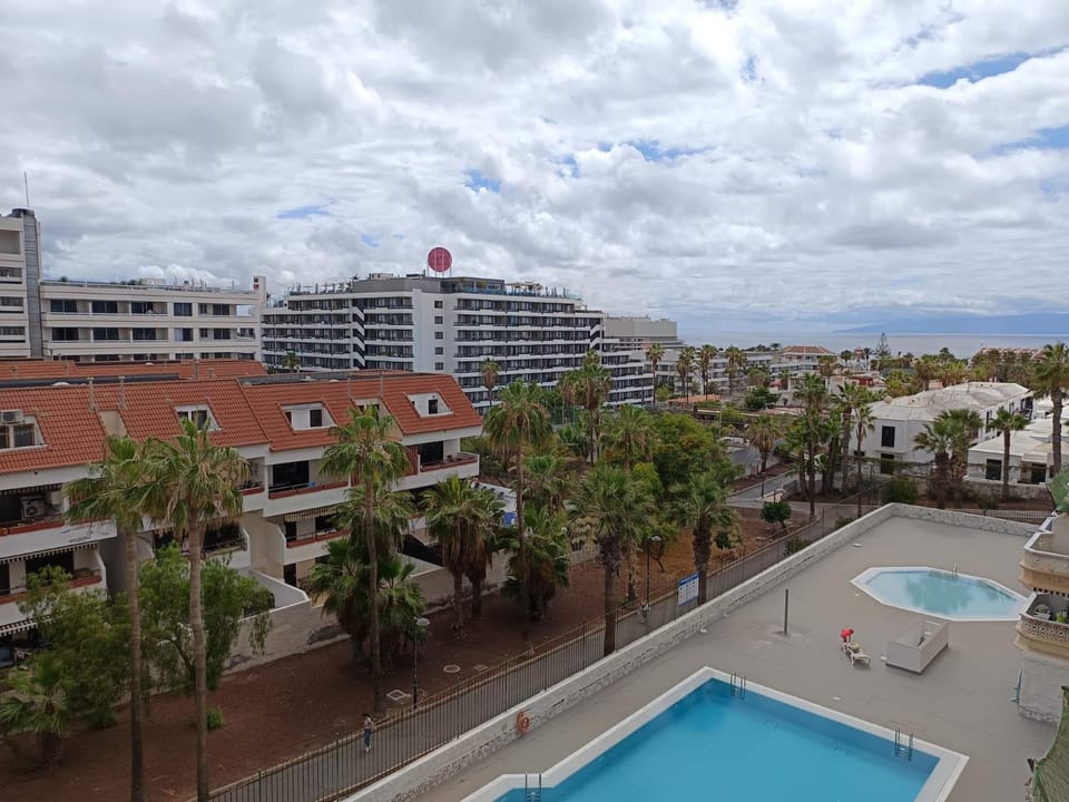 Pool view, Sea view, Swimming pool