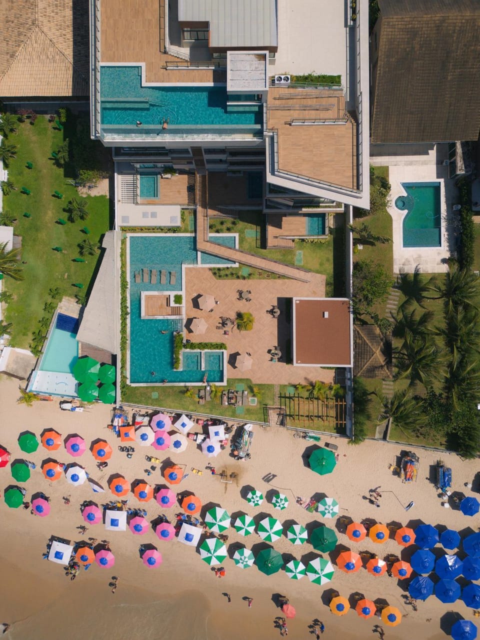 Property building, Neighbourhood, Bird's eye view, Pool view, Swimming pool, Location