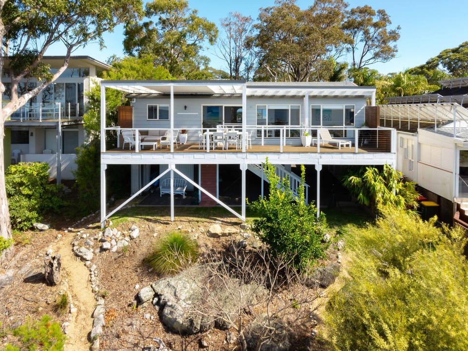 The Address by Experience Jervis Bay House in Vincentia