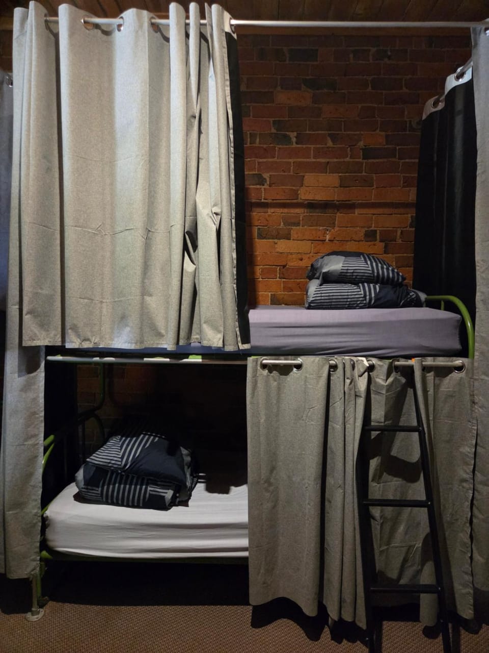 bunk bed