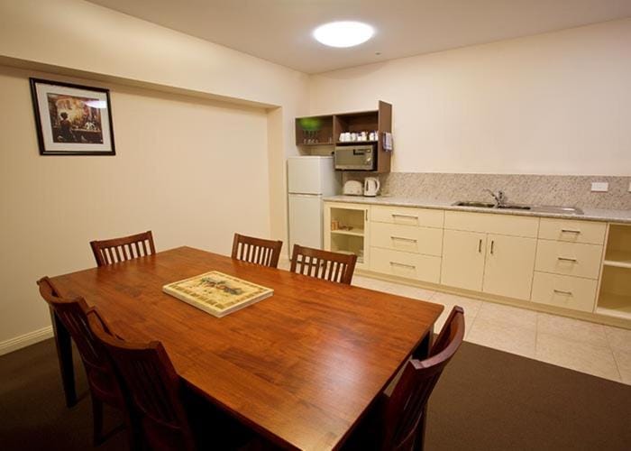 Hibernian Hotel Hotel in Beechworth