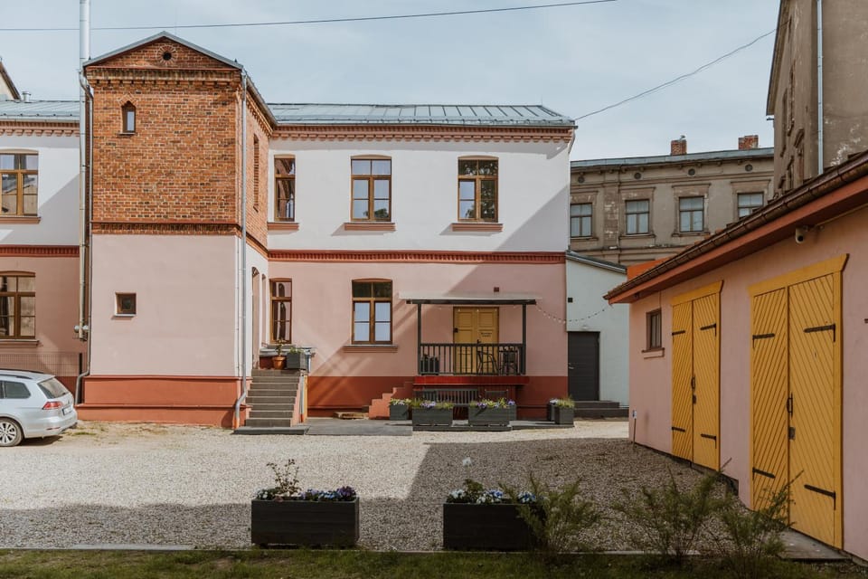 Buntes nams l Self check-in l Private entrance Apartment in Estonia