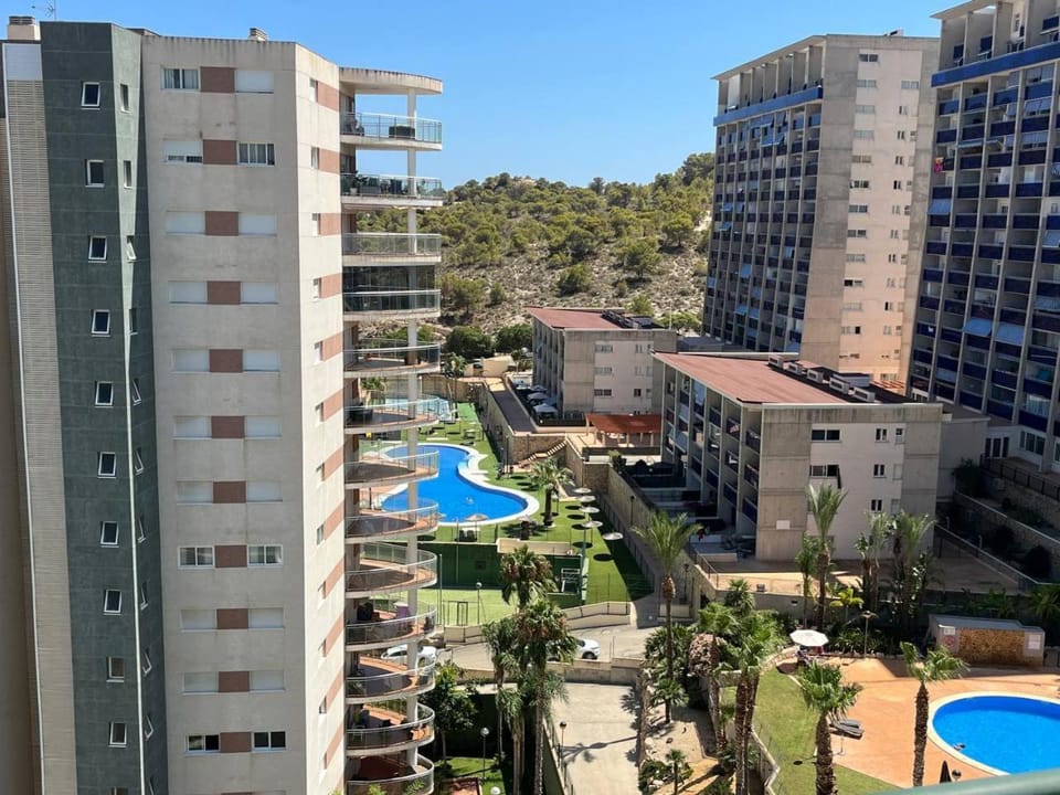 Bird's eye view, City view, Pool view, Swimming pool