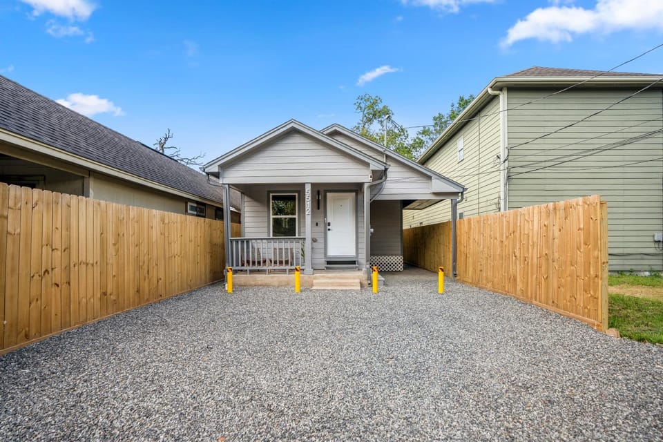 HTX Ultra Chiic Suite #1 Apartment in Houston