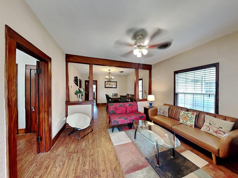 Hidden Haven House in Galveston Island