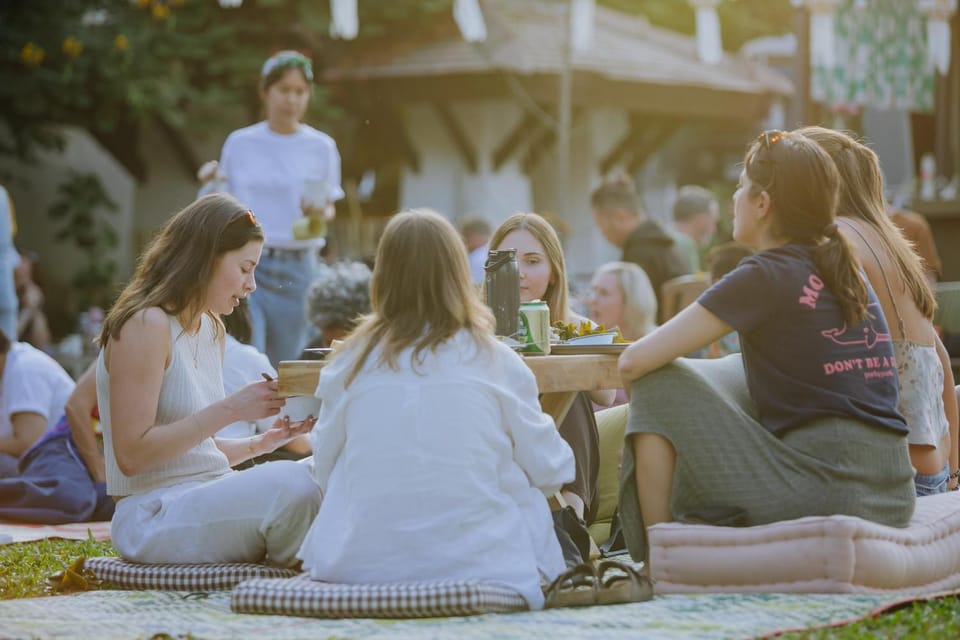 group of guests, group of guests