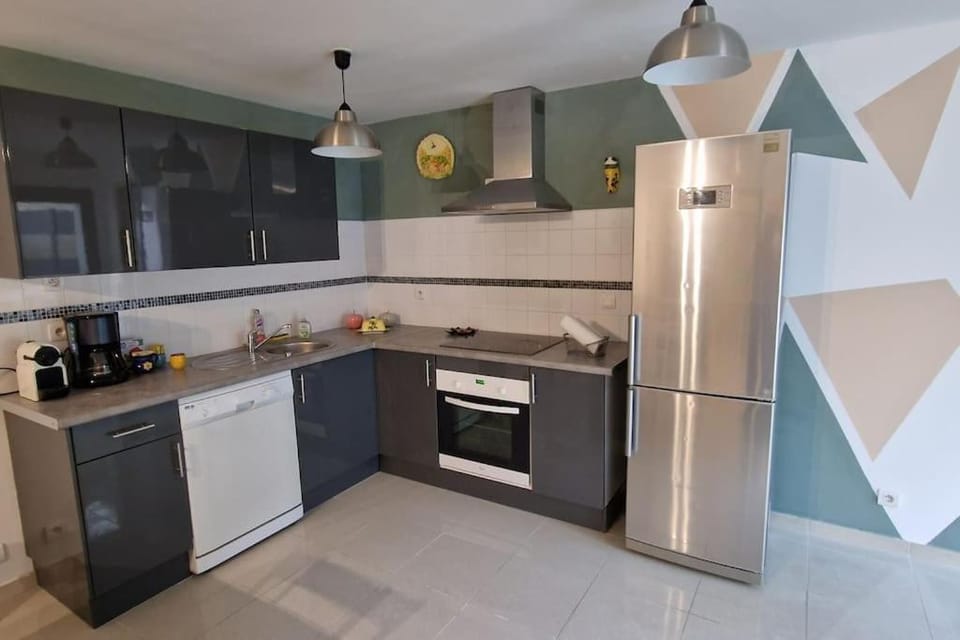 Le PORT MIOU près calanques de Cassis 2 chambres 6 personnes Apartment in Carnoux-en-Provence