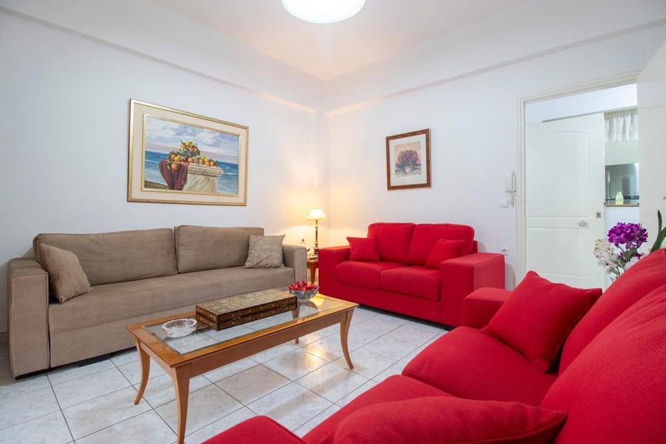 Local Apt next to City Lights 2 Apartment in Heraklion