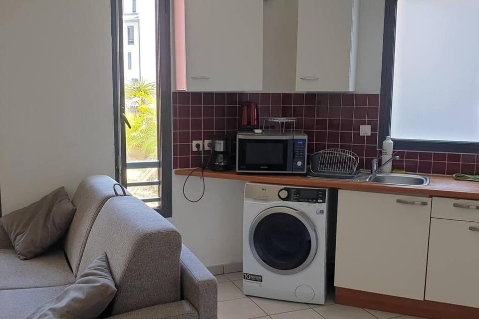 Studio avec jardin proche de la mer et commerces Apartment in Réunion