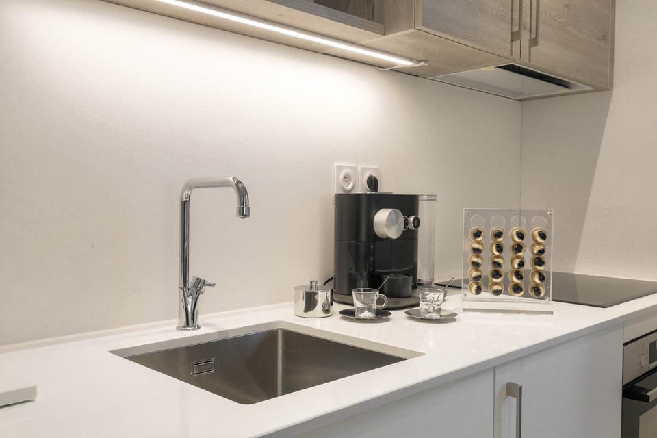 Kitchen or kitchenette