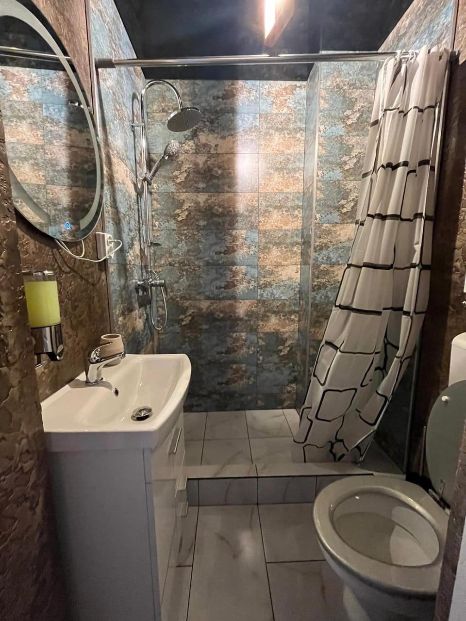 Downtown Galati Studio Apartment in Romania